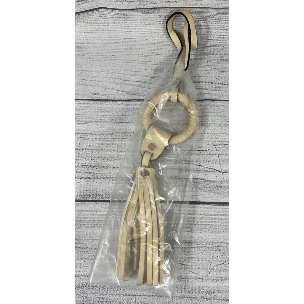 Women's Faux Leather Tassel Bag Charm Keychain Boho Beige Gold Tone New - Picture 2 of 3
